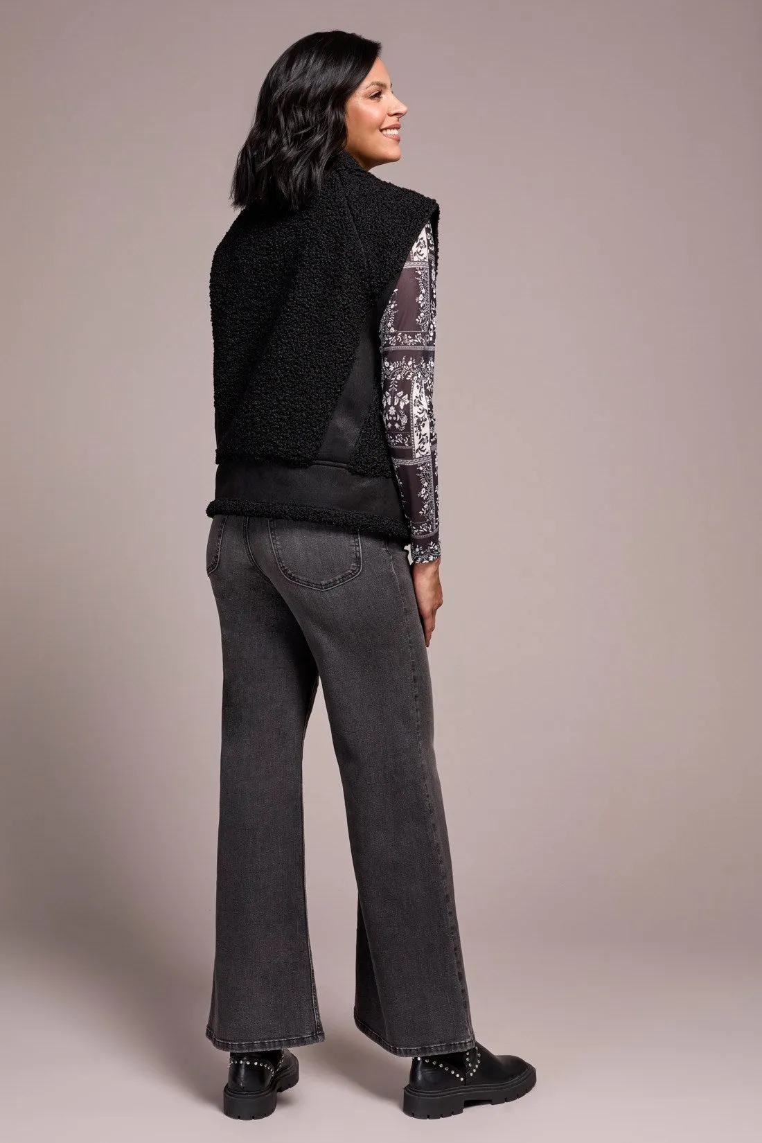 Sleeveless Sherpa Vest-Black sold by Tribal product image thumbnail 4