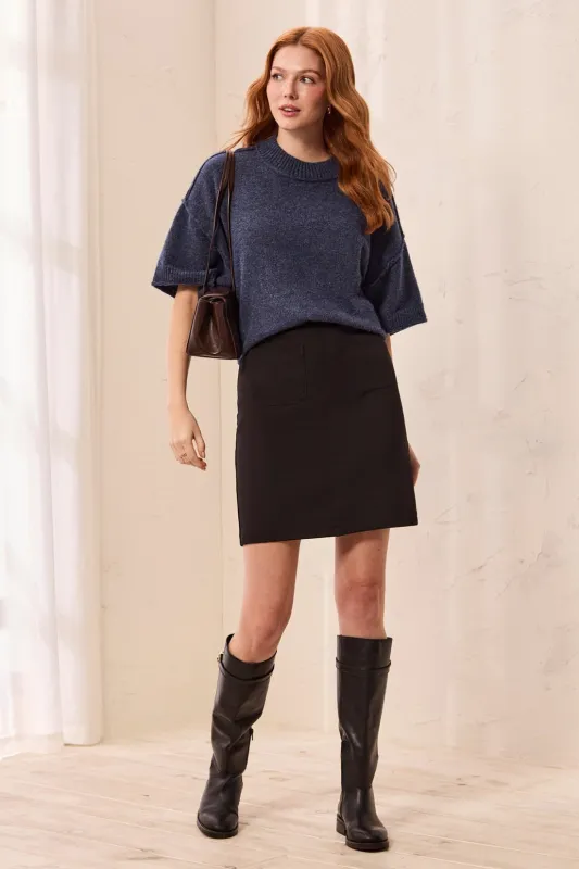 Signature Luxury Twill Pull-On Front Pockets Skirt-Black made by Tribal
