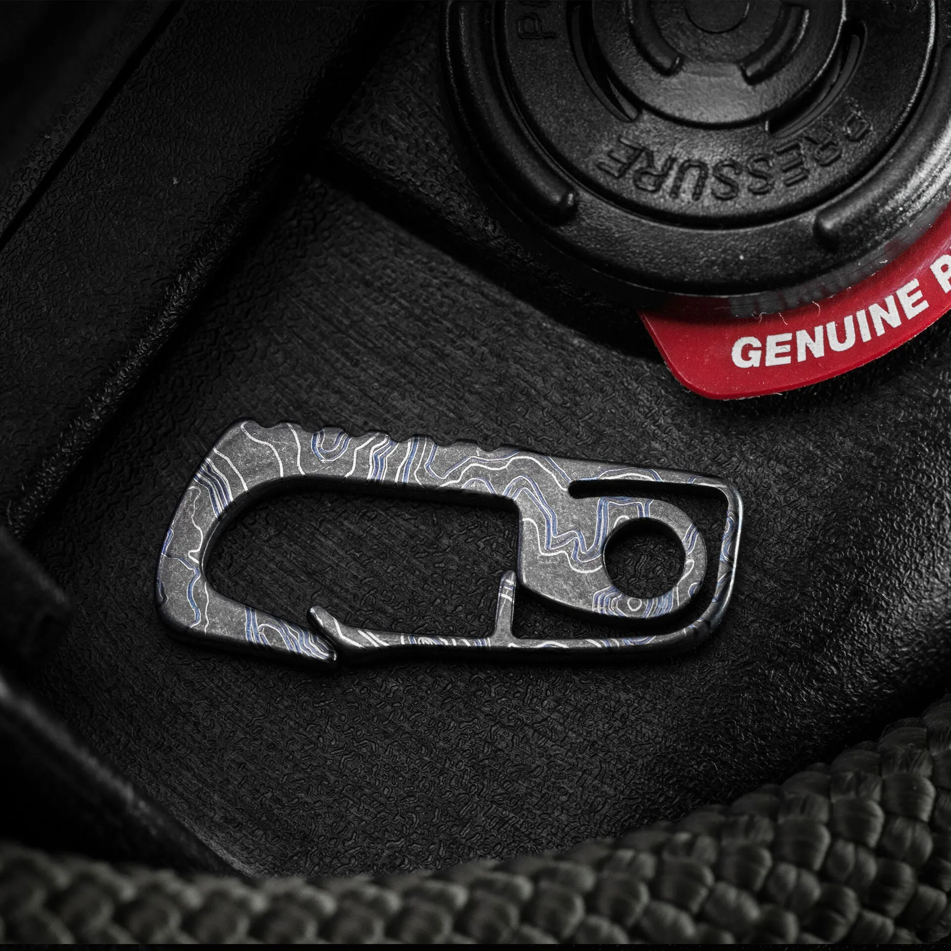 SE Hook Up Micro Titanium Topo TAD Edition sold by Triple Aught Design product image thumbnail 4