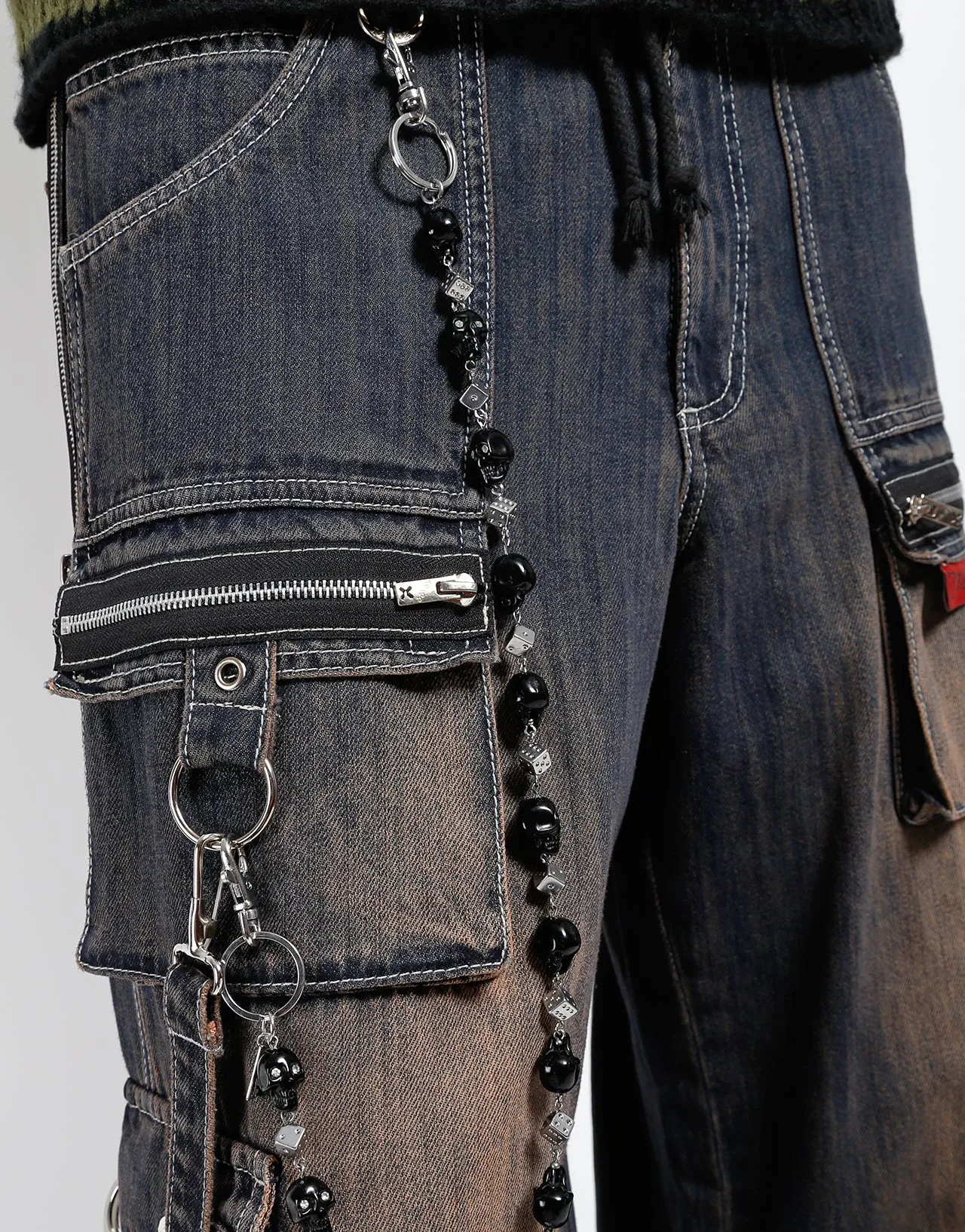 SKULL & DICE CHAIN BLACK/SILVER sold by Tripp nyc product image thumbnail 5