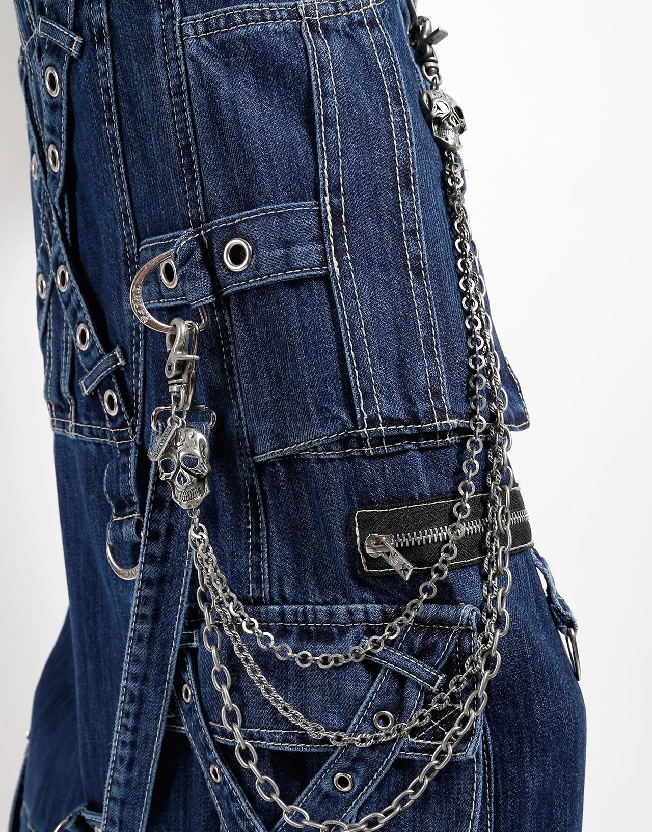 SKULL TRIPLE CHAIN PEWTER sold by Tripp nyc product image thumbnail 2