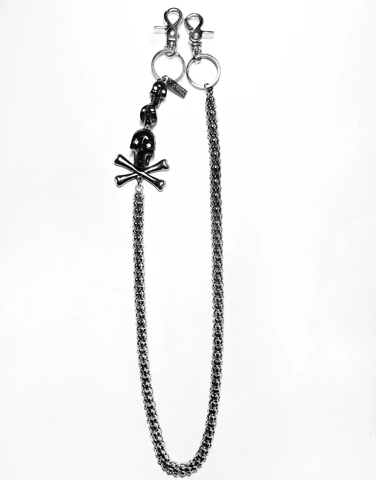 TRIPLE SKULL CHAIN SILVER sold by Tripp nyc