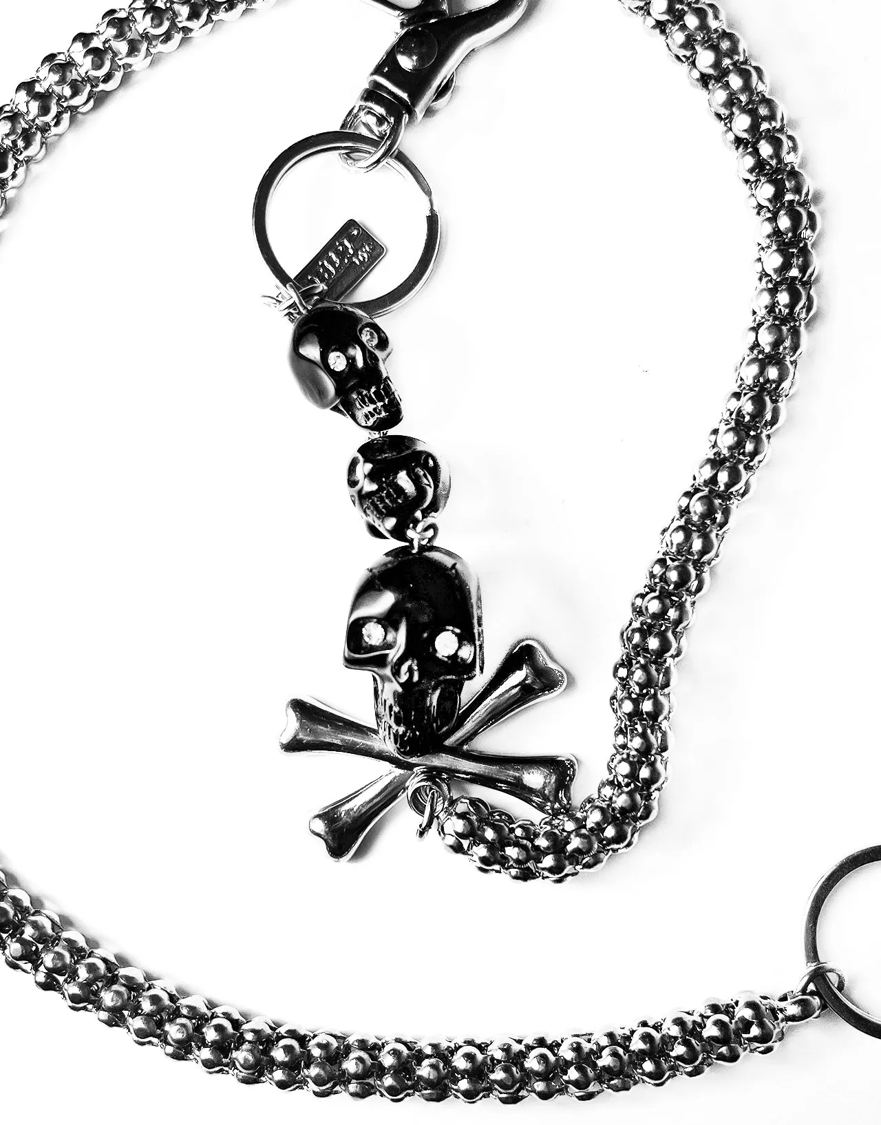 TRIPLE SKULL CHAIN SILVER sold by Tripp nyc product image thumbnail 3