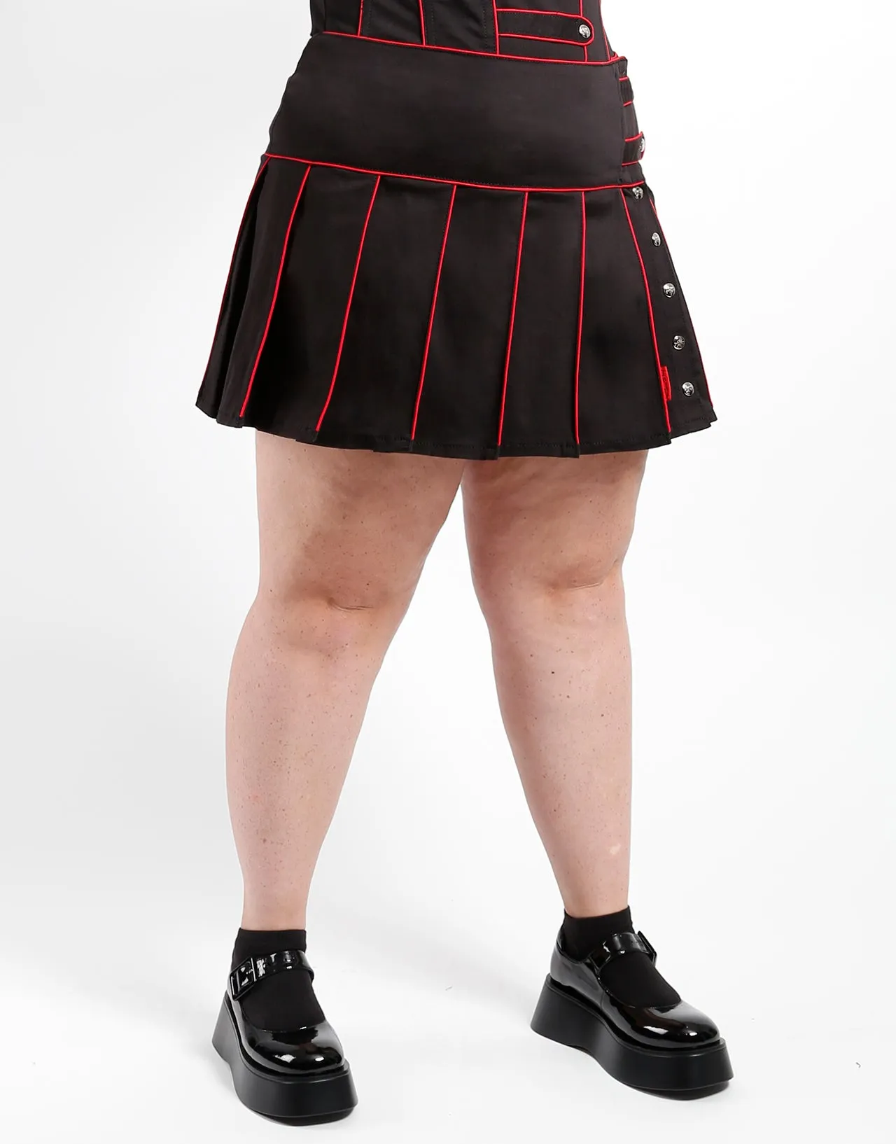CURVE BAND PLEATED SKIRT RED sold by Tripp nyc product image thumbnail 3