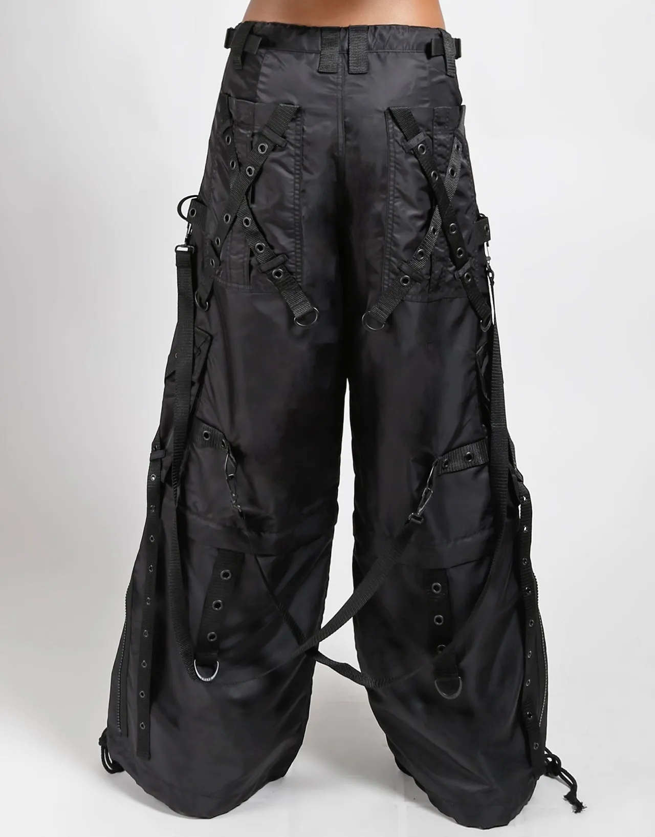 X-STRAP ZIP OFF SPACE OUT PANT BLACK sold by Tripp nyc product image thumbnail 4