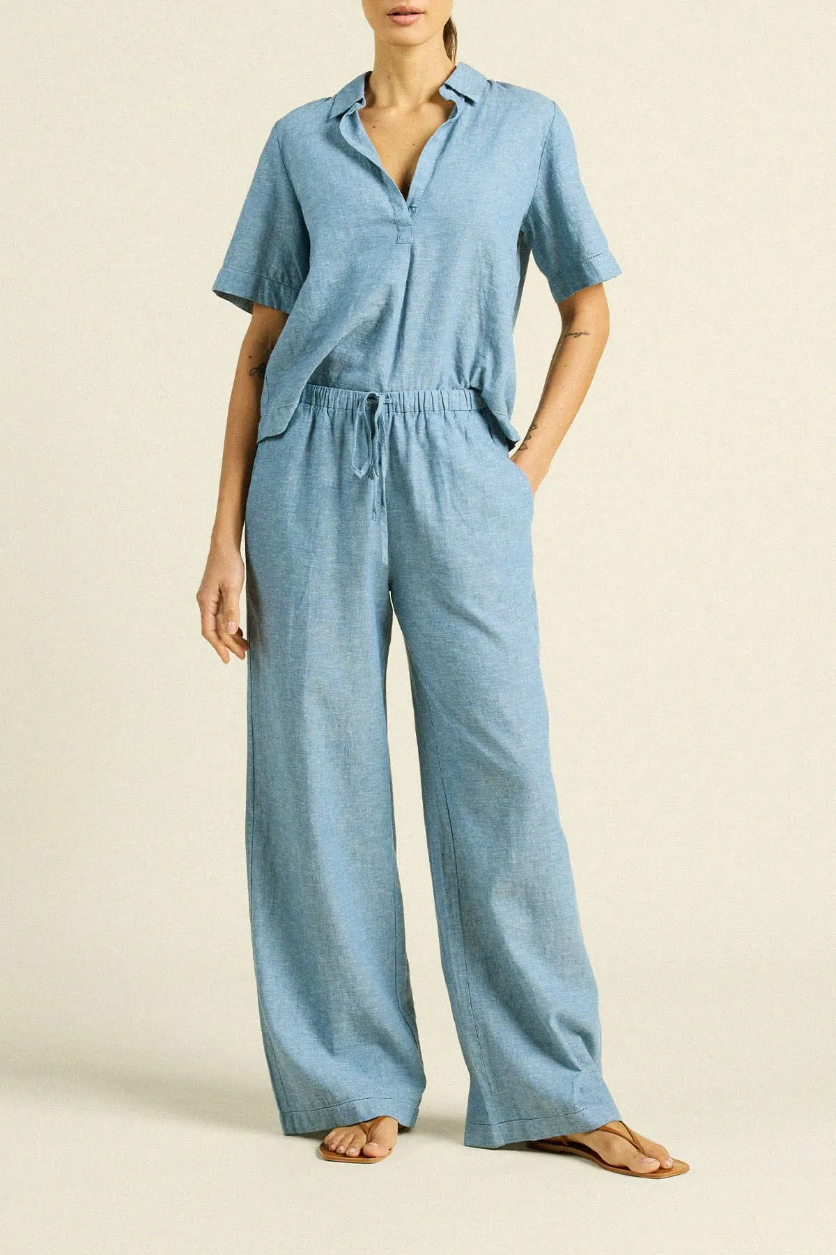 Vera Pant Vintage Indigo sold by Trovata product image thumbnail 2