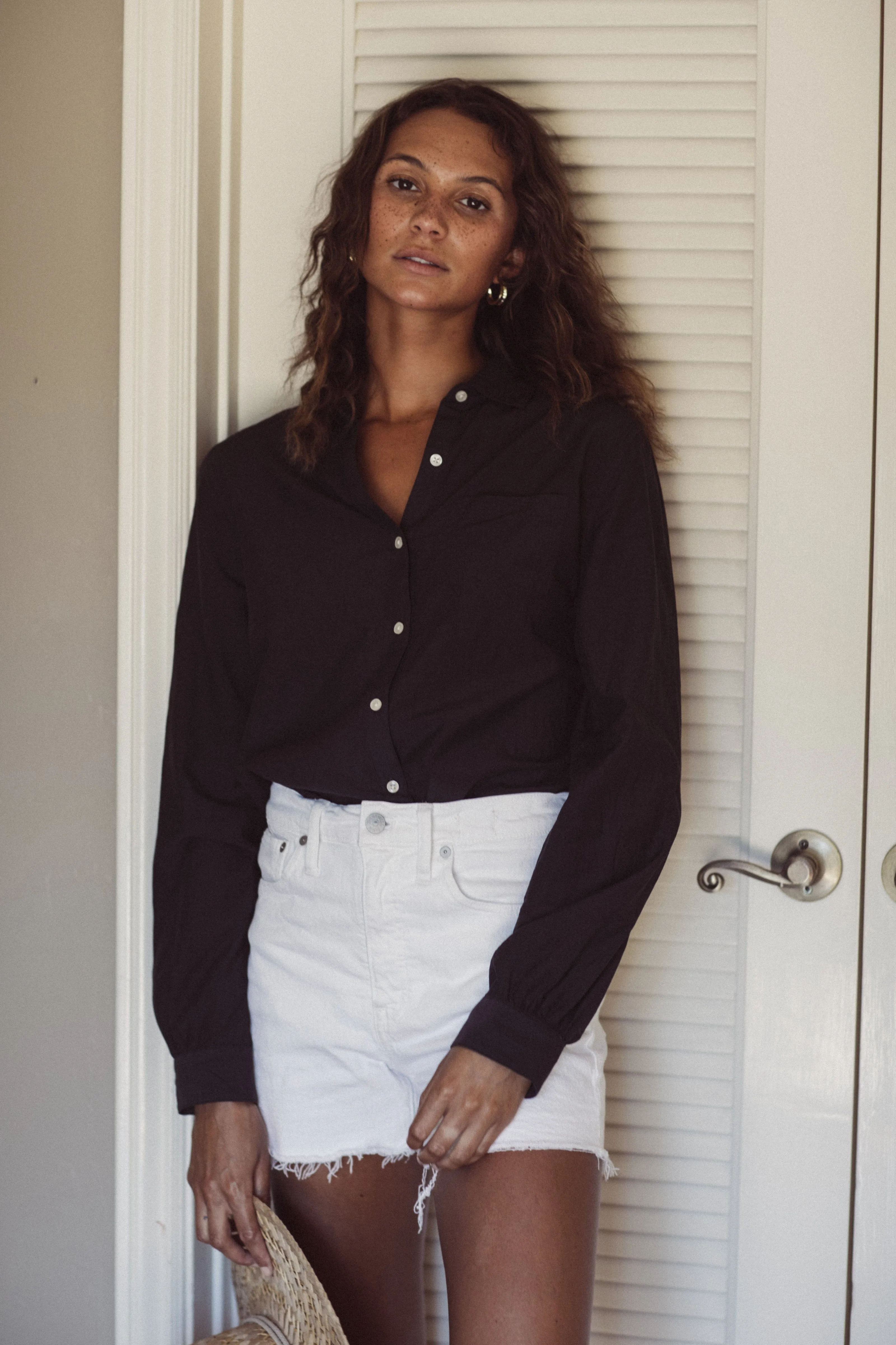 Grace Classic Shirt Black sold by Trovata product image thumbnail 2