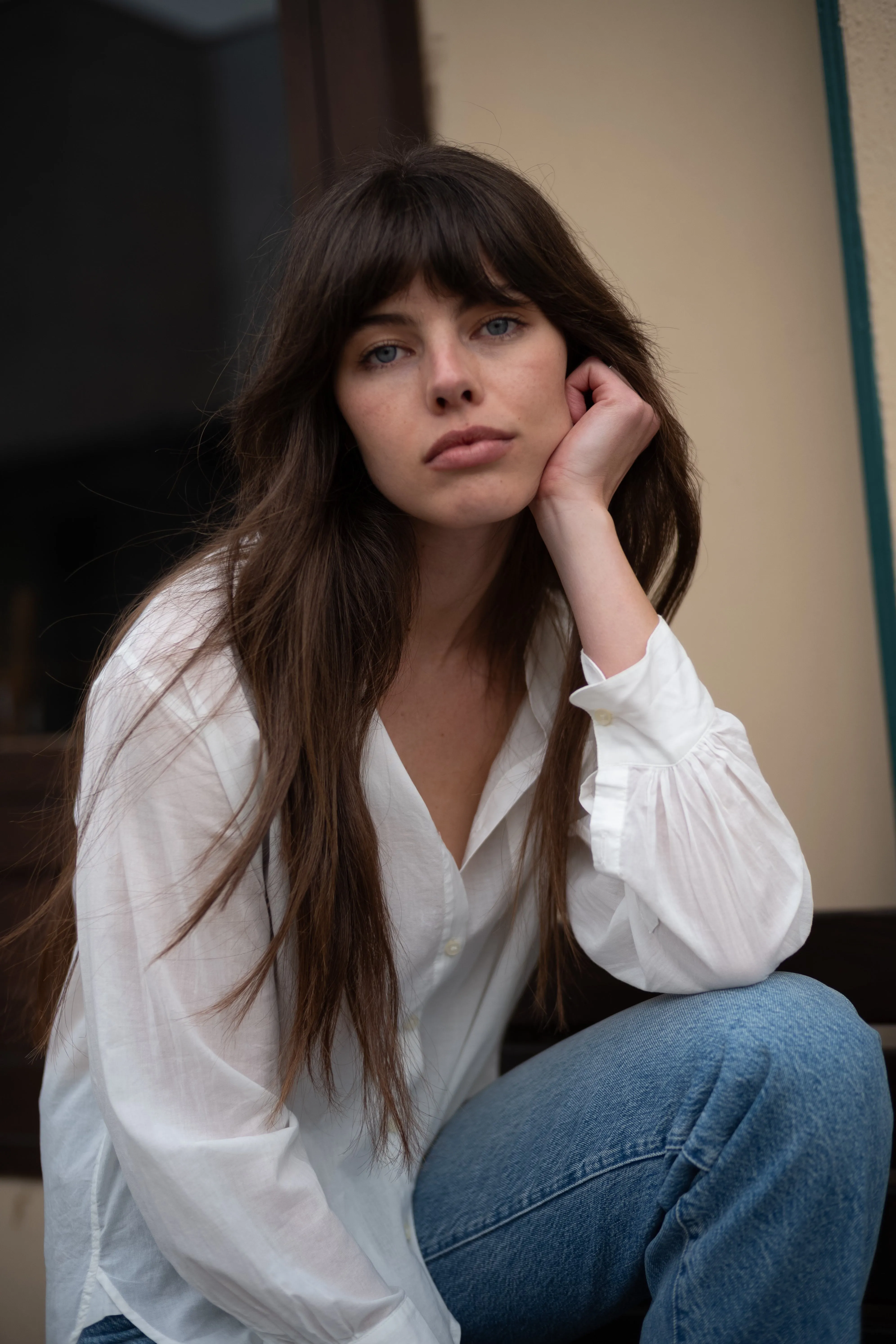 Grace Classic Shirt Antique White sold by Trovata product image thumbnail 2