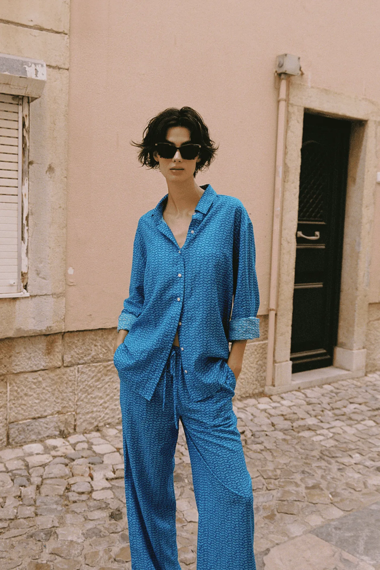 Emilia Oversized Shirt Cerulean Floral sold by Trovata product image thumbnail 2