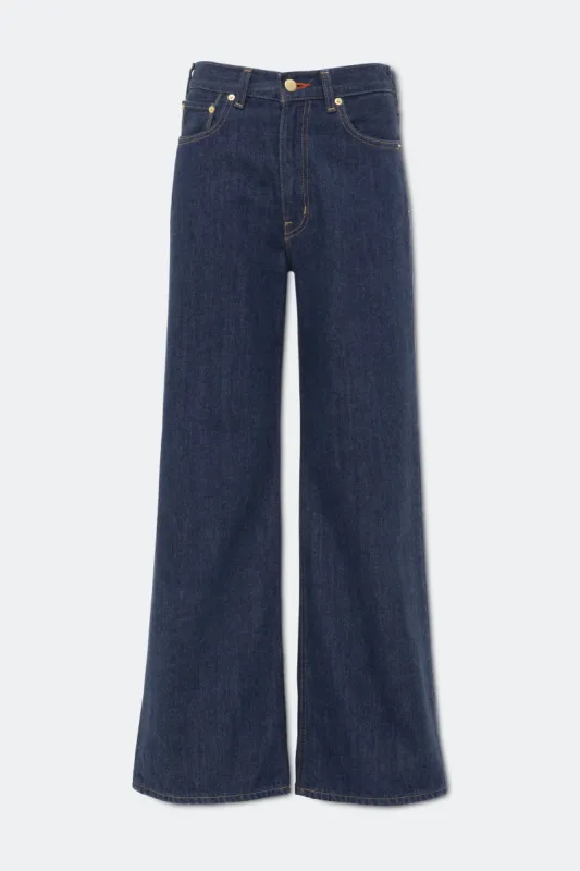 The Amber Jean Solid 1wash sold by Tu es mon TRESOR