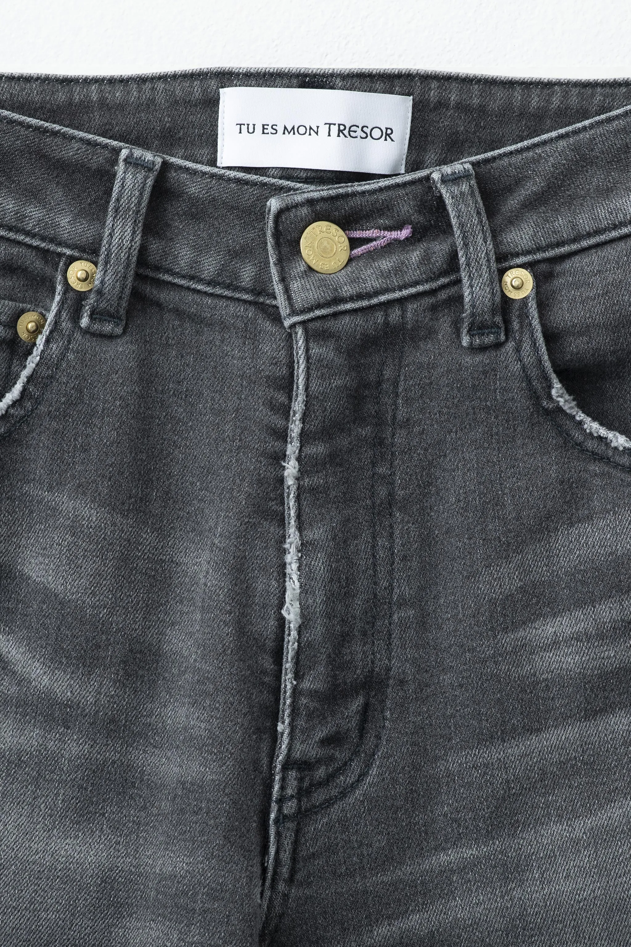 The Amethyst Jean Black 3year sold by Tu es mon TRESOR product image thumbnail 3