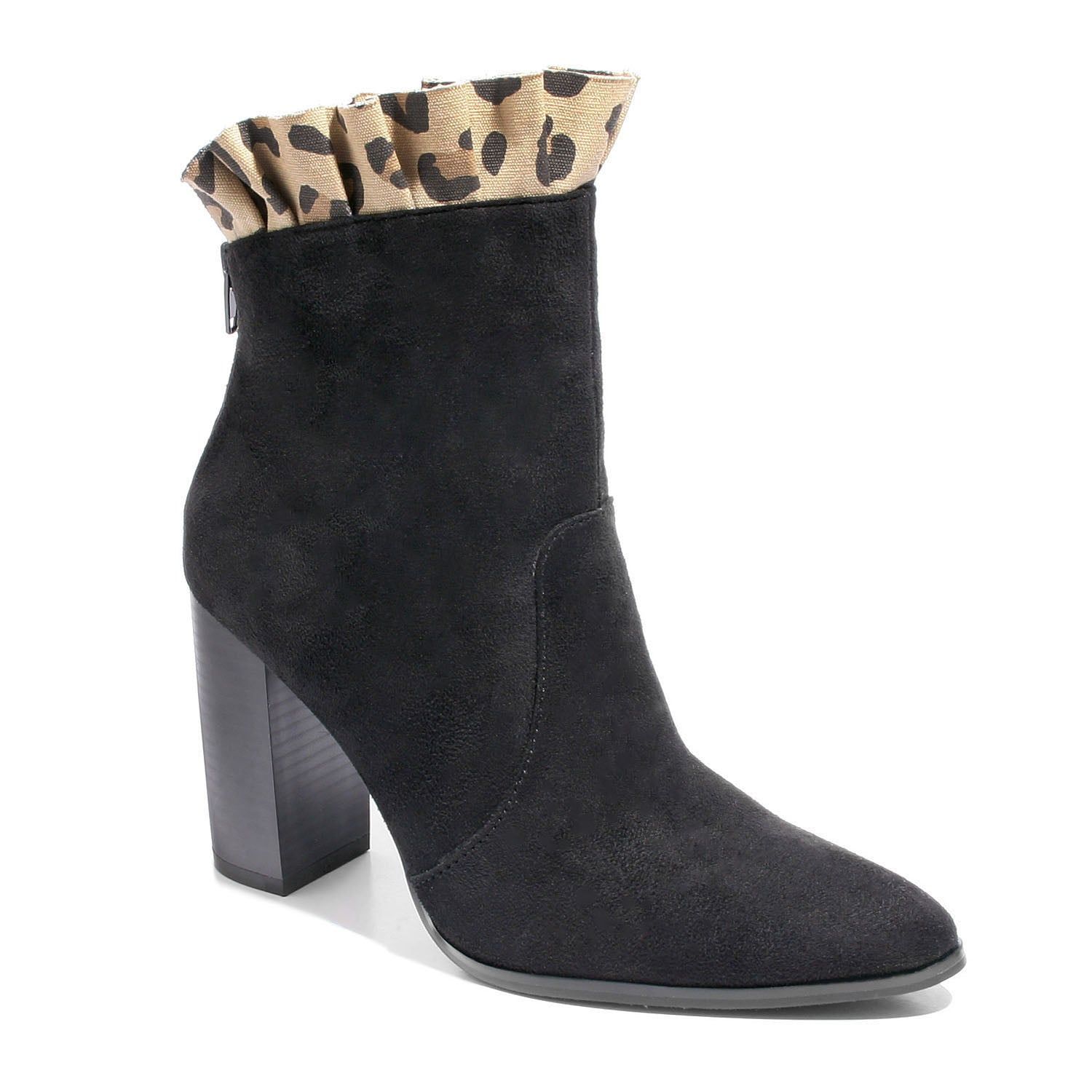 TOO ABBY sold by Two Lips