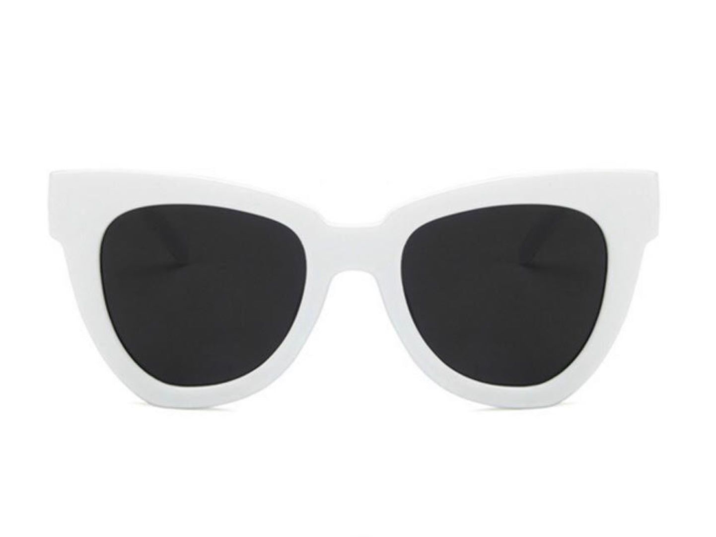 Hayley white sold by U-NI-TY