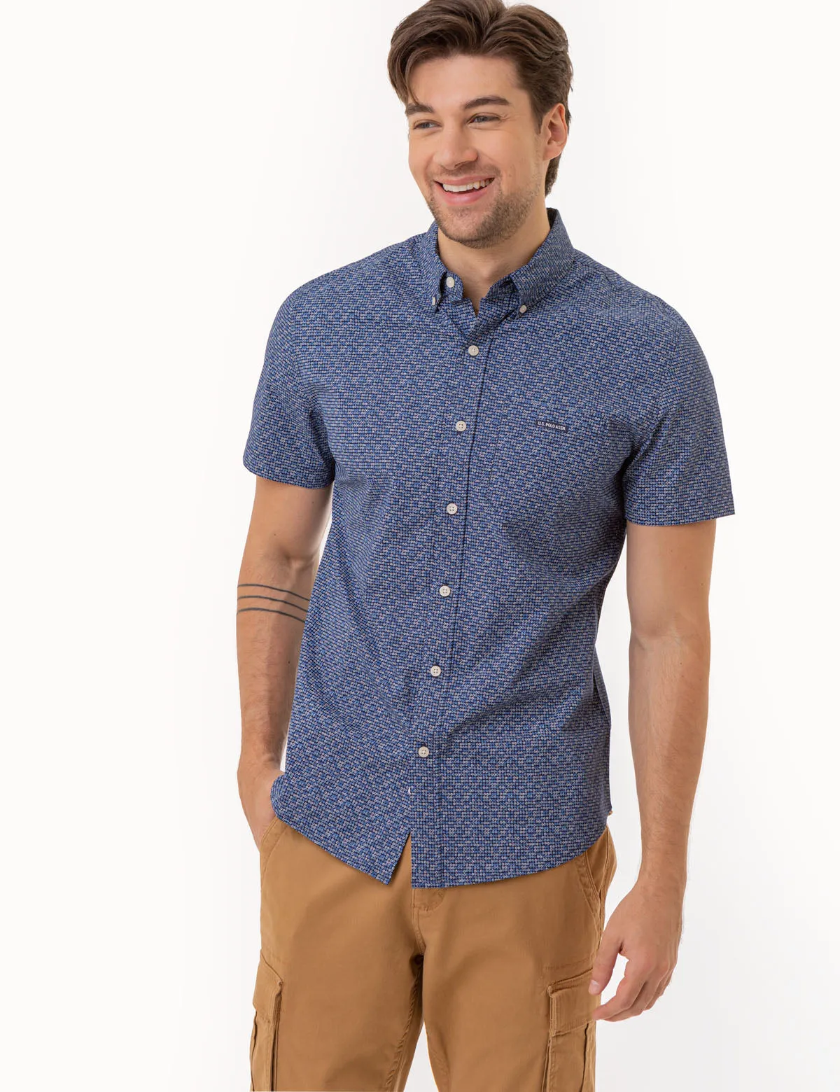 PRINTED STRETCH POPLIN SHORT SLEEVE SHIRT sold by U.S. Polo Assn.
