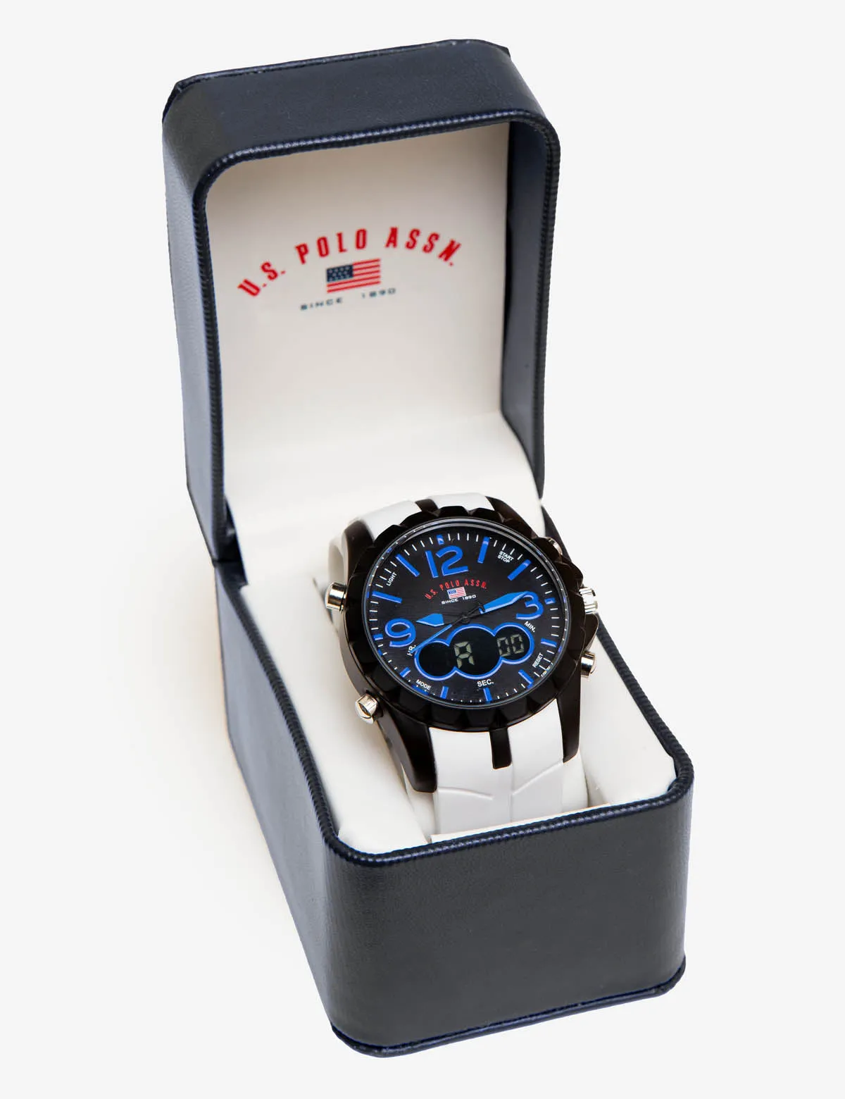 MEN'S ANALOG-DIGITAL SPORTS WATCH sold by U.S. Polo Assn. product image thumbnail 2