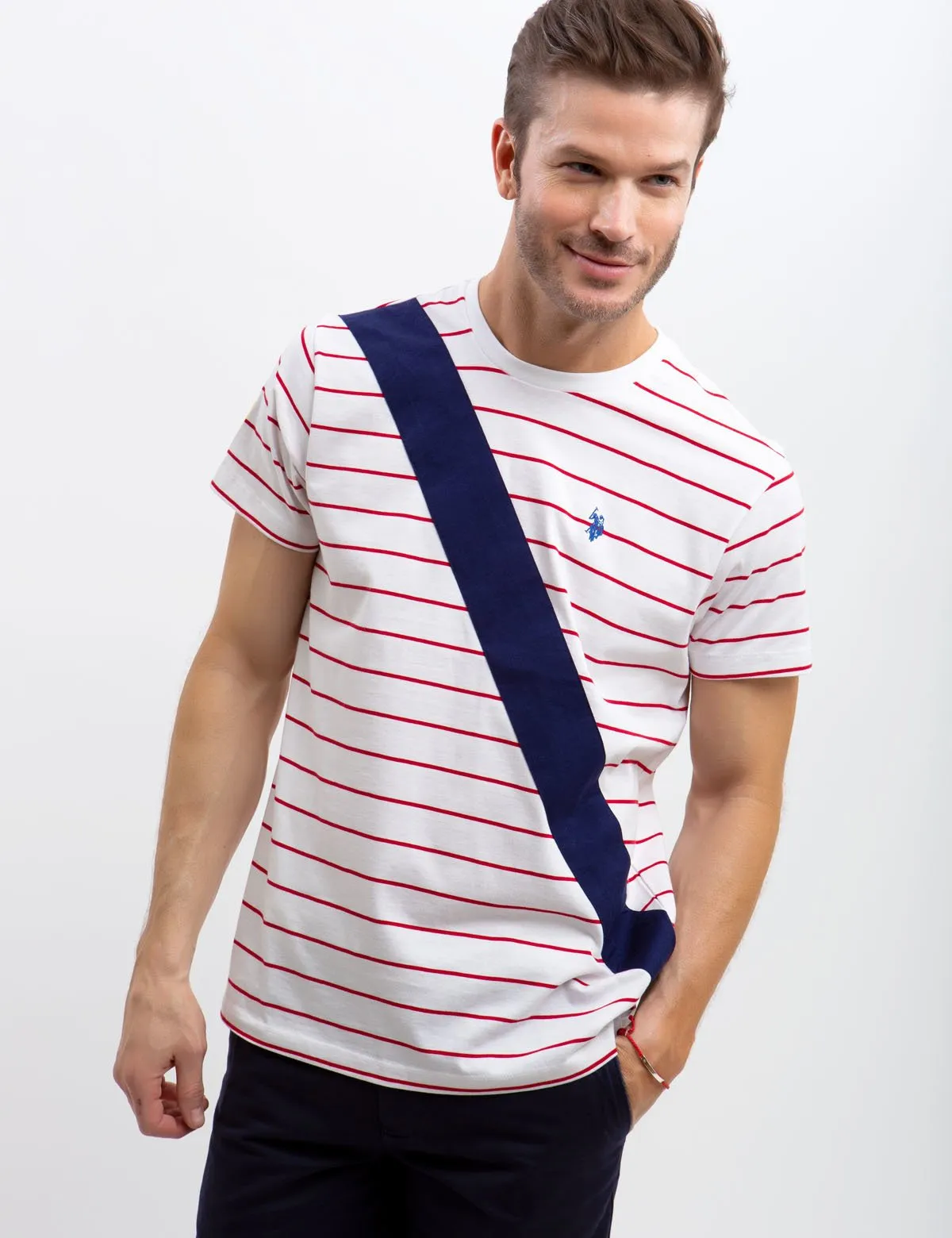 CREW NECK DIAGONAL STRIPED T-SHIRT sold by U.S. Polo Assn. product image thumbnail 5