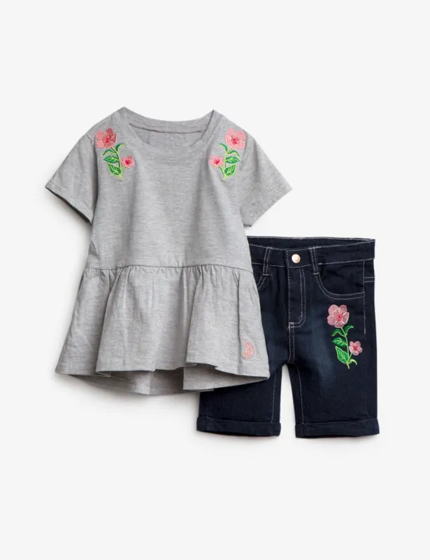 GIRLS 2 PIECE SET: FLORAL TOP & BERMUDA SHORTS sold by U.S. Polo Assn.