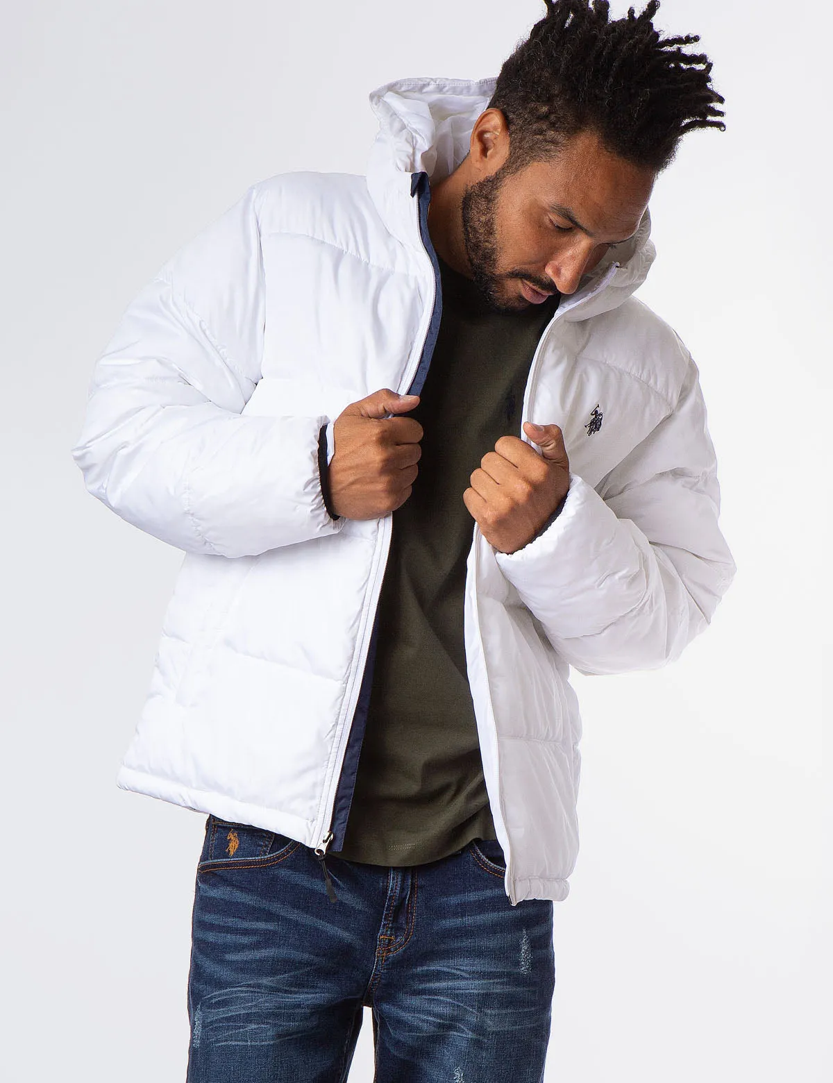 MODERATE HOODED PUFFER JACKET sold by U.S. Polo Assn.