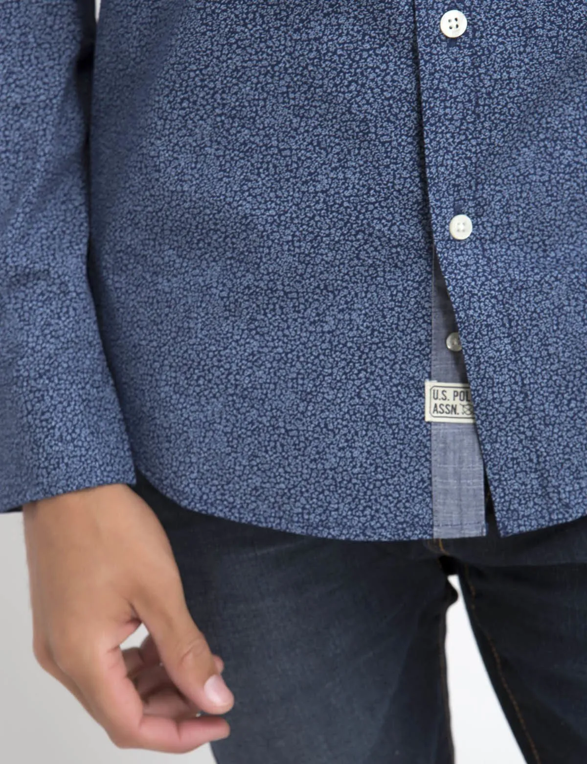 STRETCH FIT FLORAL SHIRT IN POPLIN sold by U.S. Polo Assn. product image thumbnail 2