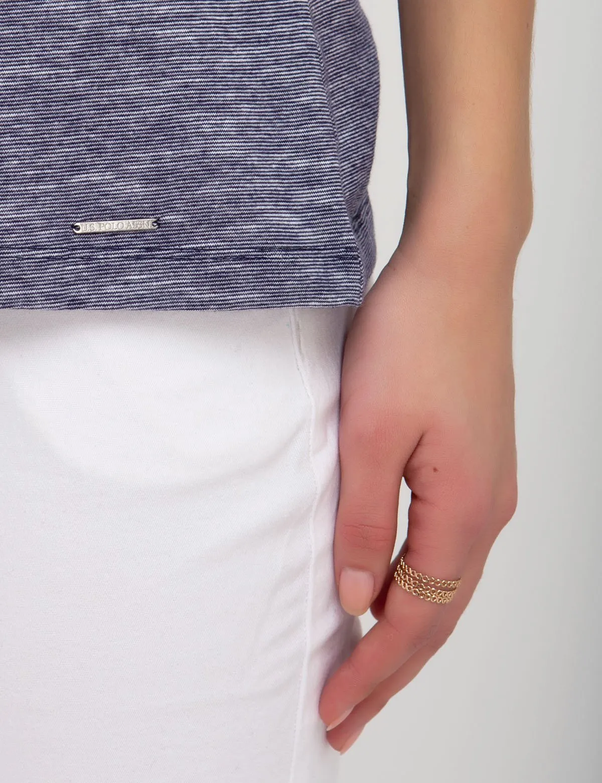 FLUTTER SLEEVE SCOOP TOP sold by U.S. Polo Assn. product image thumbnail 4