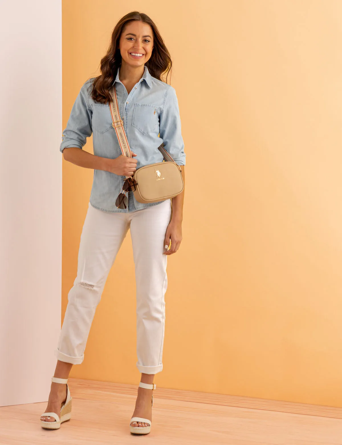 LONG SLEEVE CHAMBRAY SHIRT WITH POCKETS sold by U.S. Polo Assn. product image thumbnail 2