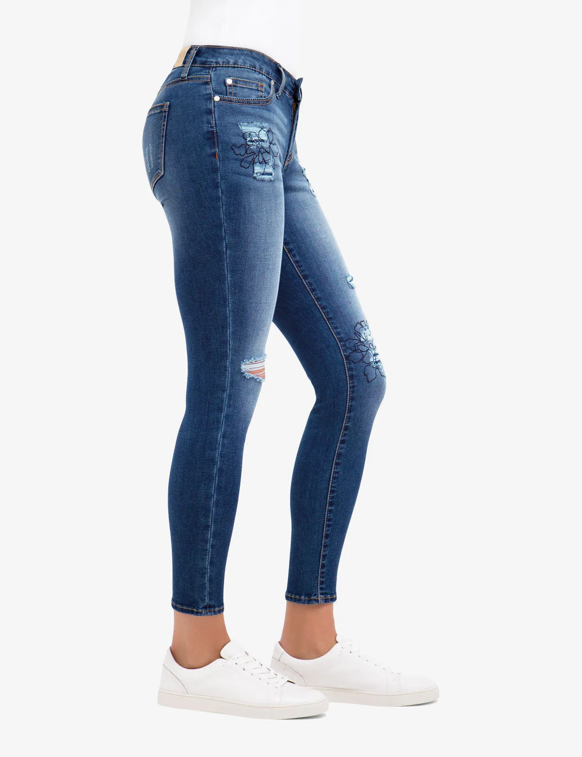 REPREVE® MID RISE EMBROIDERED DESTRUCTIVE JEGGING sold by U.S. Polo Assn. product image thumbnail 3