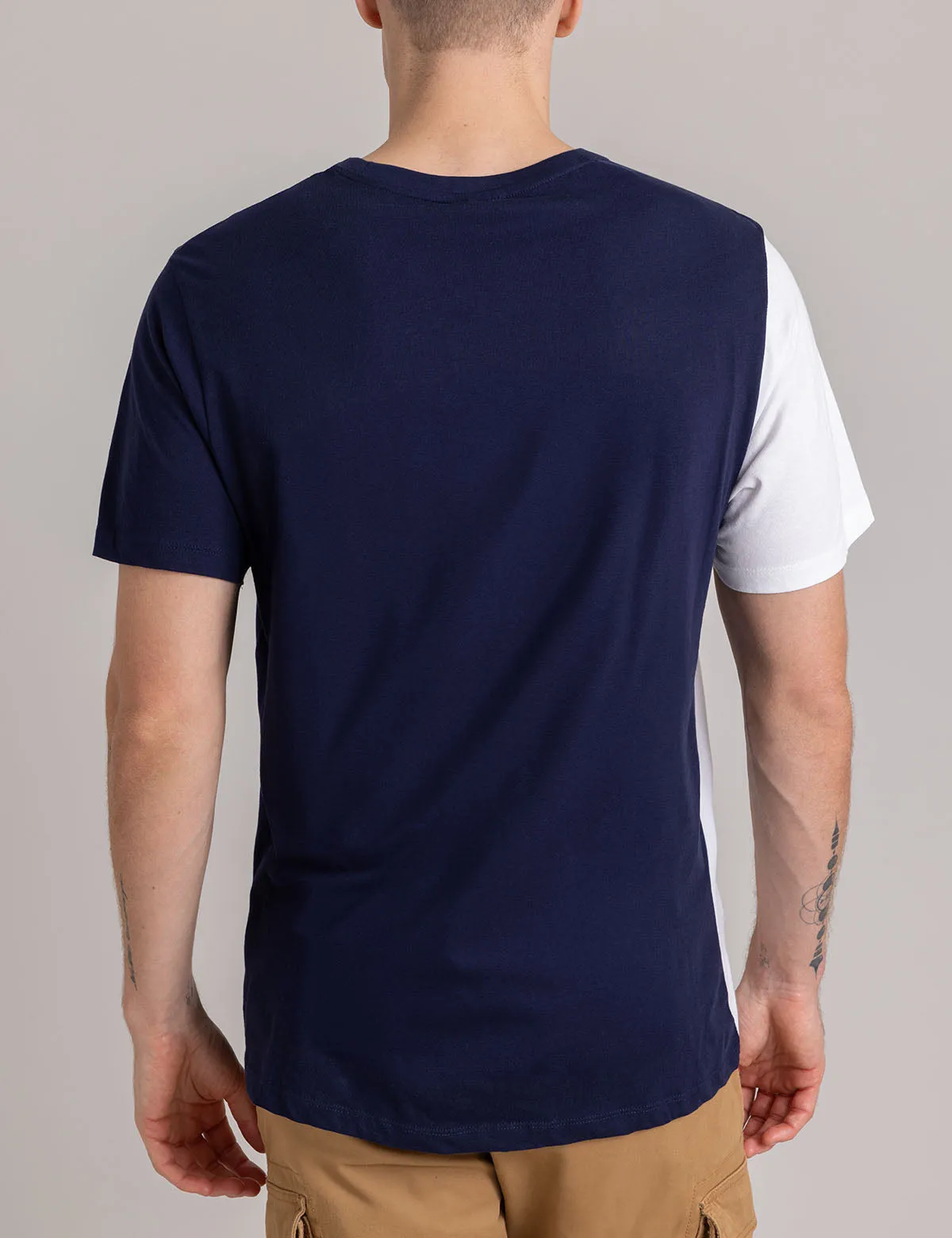 VERTICAL U.S. POLO ASSN. GRAPHIC COLORBLOCK T-SHIR sold by U.S. Polo Assn. product image thumbnail 5