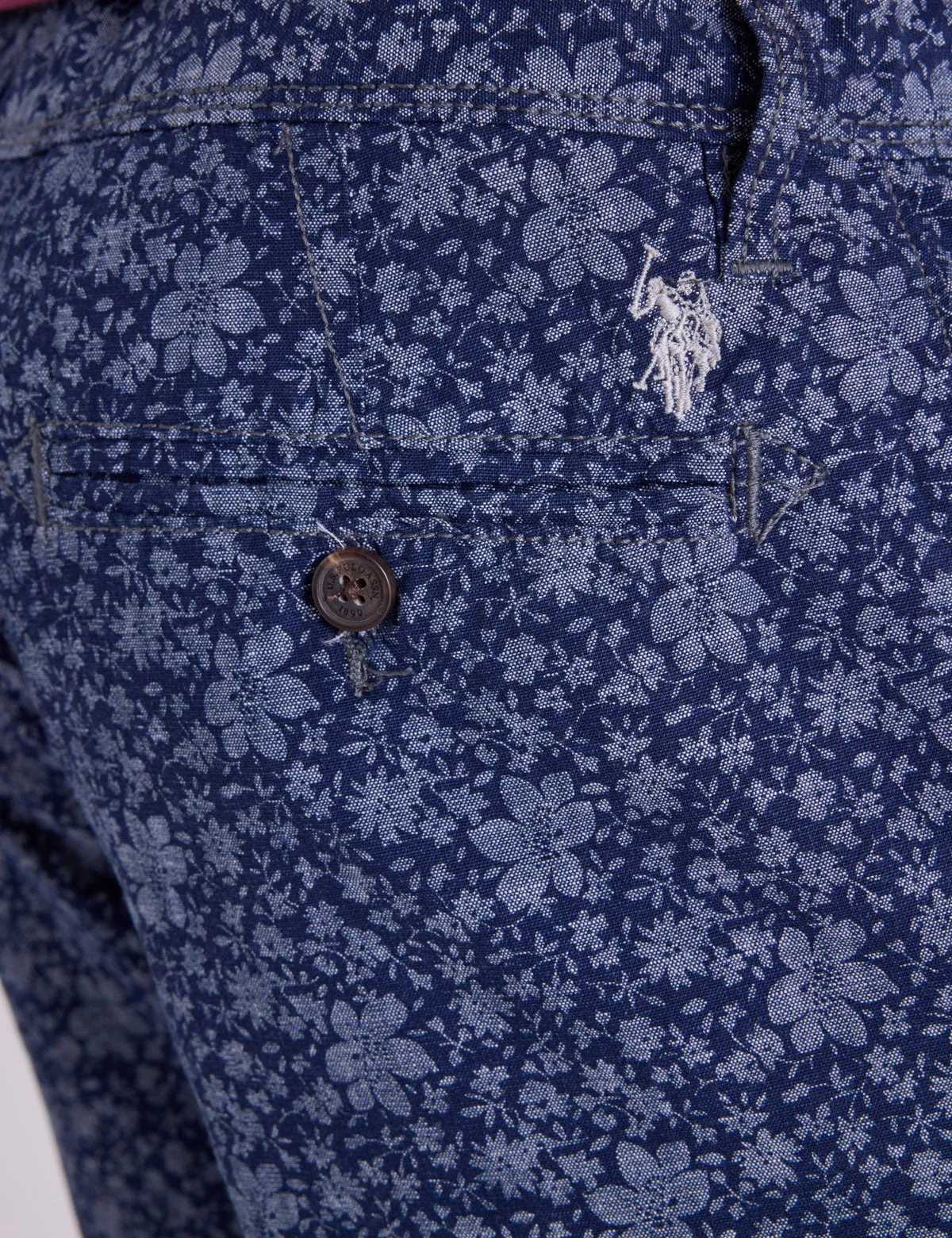 FLORAL SLUB CANVAS MASON SHORTS sold by U.S. Polo Assn. product image thumbnail 3