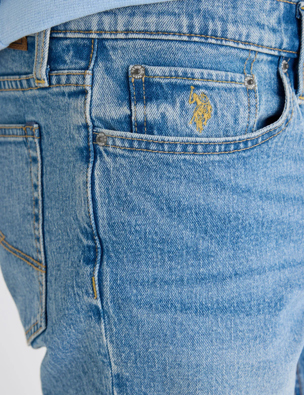5 POCKET SLIM STRAIGHT 9.5" DENIM SHORTS sold by U.S. Polo Assn. product image thumbnail 3