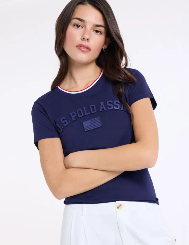 SIGNATURE STRIPE ARCH WORDMARK T-SHIRT made by U.S. Polo Assn.