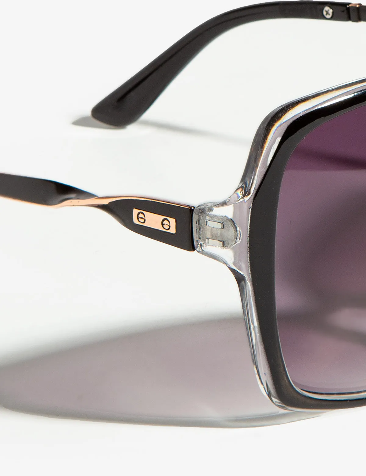 LADIES CLASSIC BUTTERFLY SUNGLASSES sold by U.S. Polo Assn. product image thumbnail 3