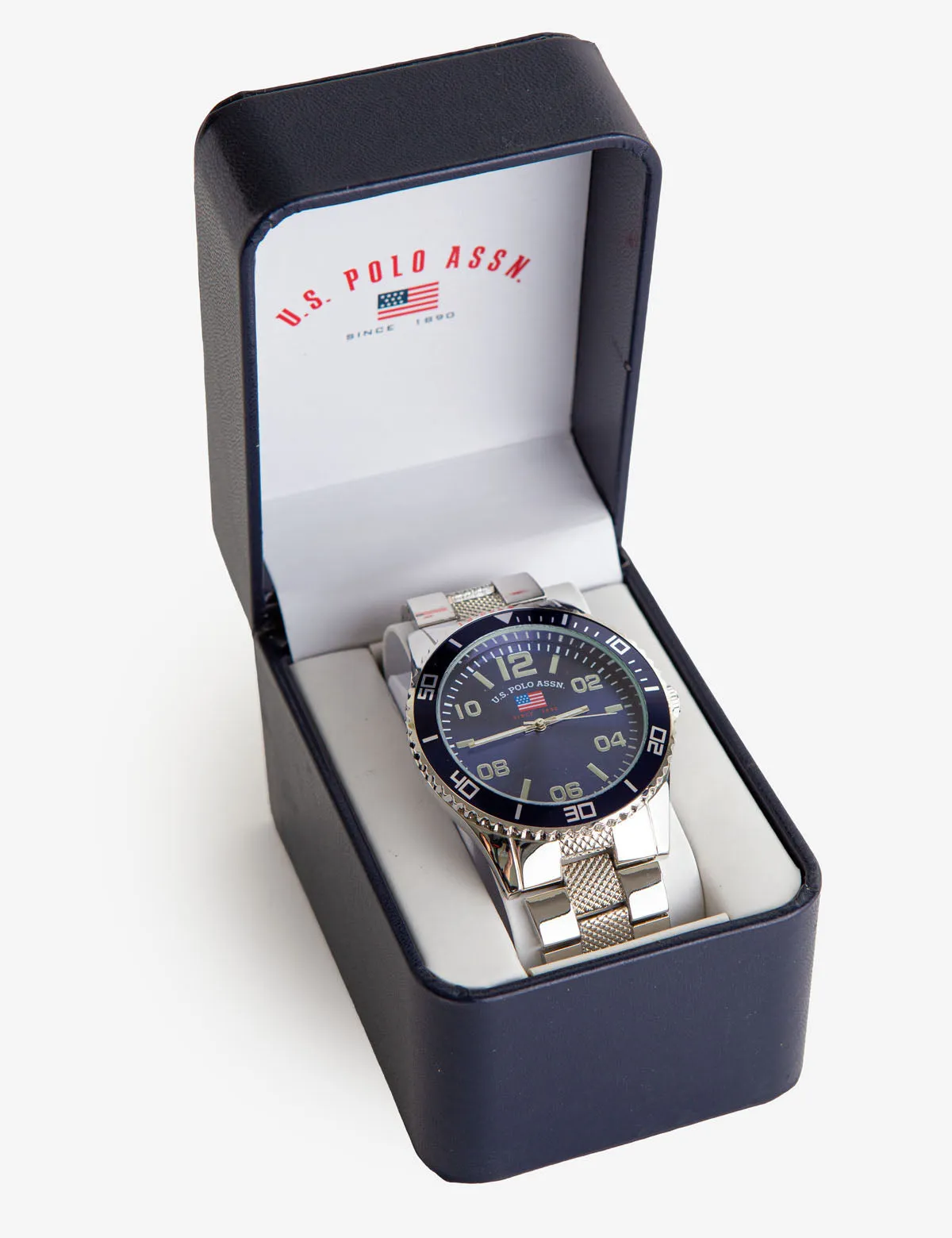 MEN'S SILVERTONE BRACELET WATCH WITH BLUE DIAL sold by U.S. Polo Assn. product image thumbnail 2