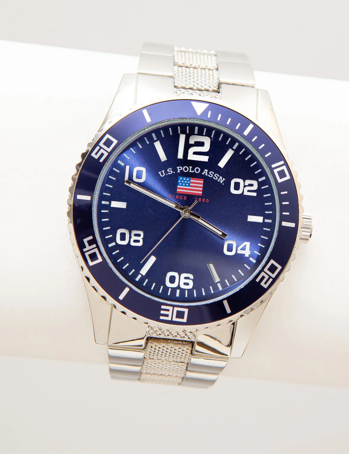 MEN'S SILVERTONE BRACELET WATCH WITH BLUE DIAL sold by U.S. Polo Assn.