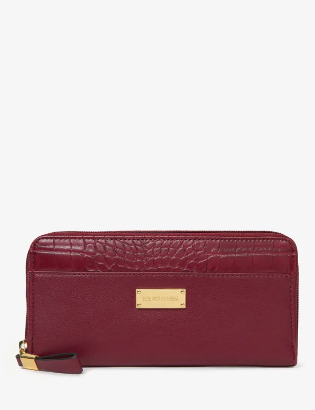 ZIP OUT WALLET sold by U.S. Polo Assn.