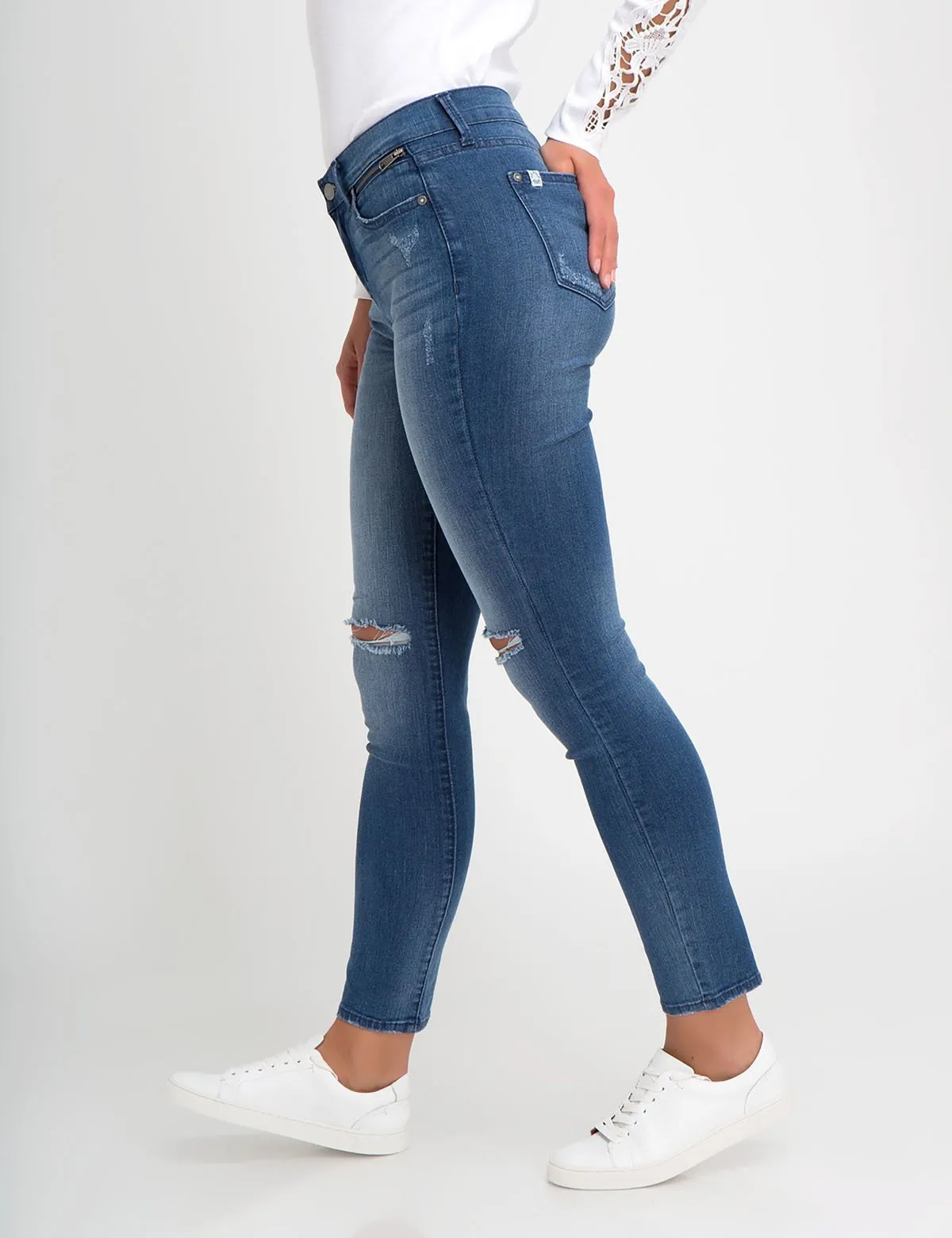 STRETCH SUPER SKINNY ZIP JEAN sold by U.S. Polo Assn. product image thumbnail 3