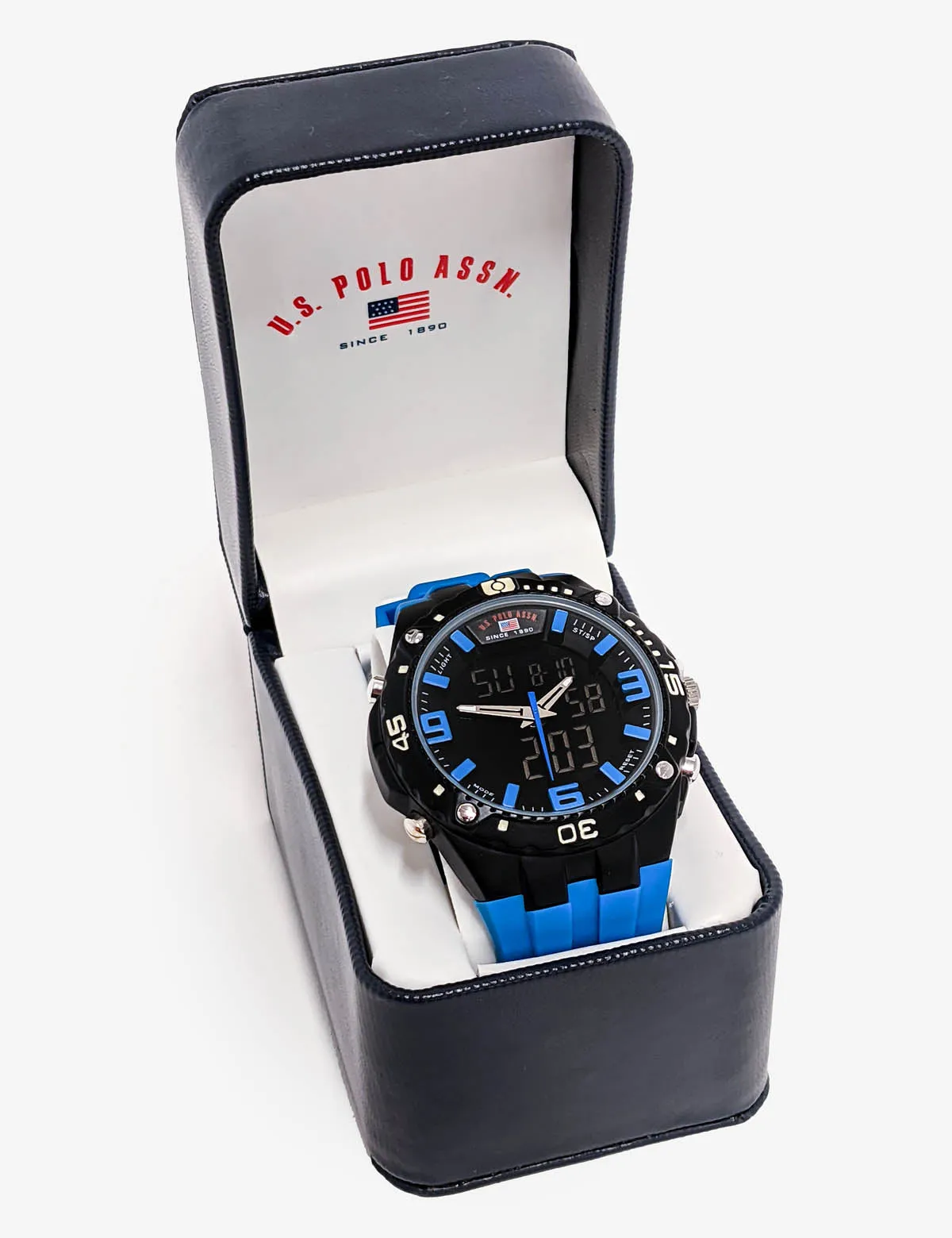 ANALOG-DIGITAL SPORTS WATCH sold by U.S. Polo Assn. product image thumbnail 2