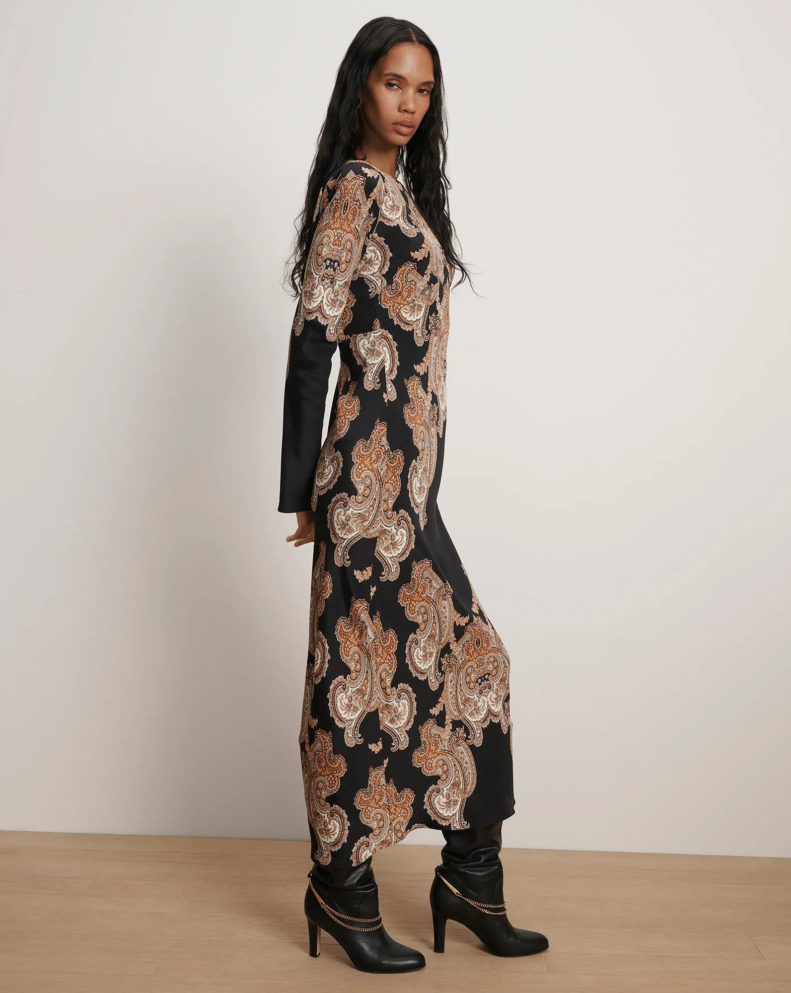 Lupita Paisley Maxi Dress sold by Ulla Johnson product image thumbnail 2