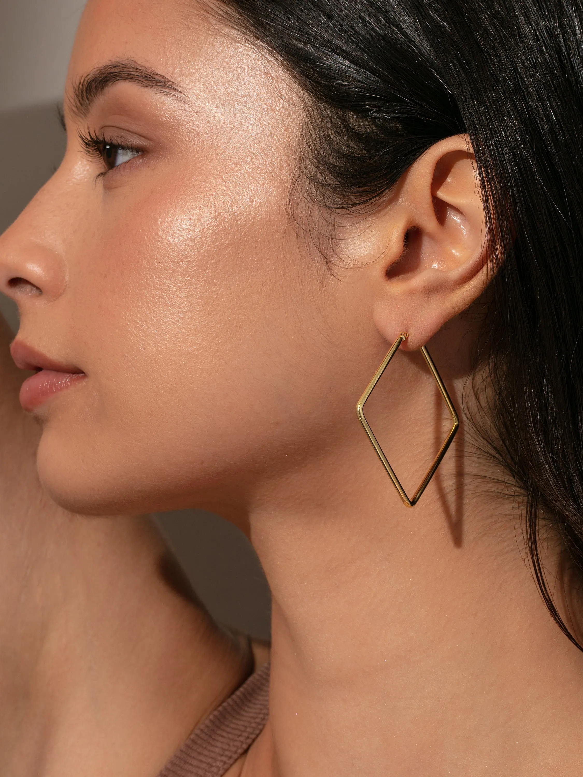 Simple Layers Earring Set sold by Uncommon James product image thumbnail 2