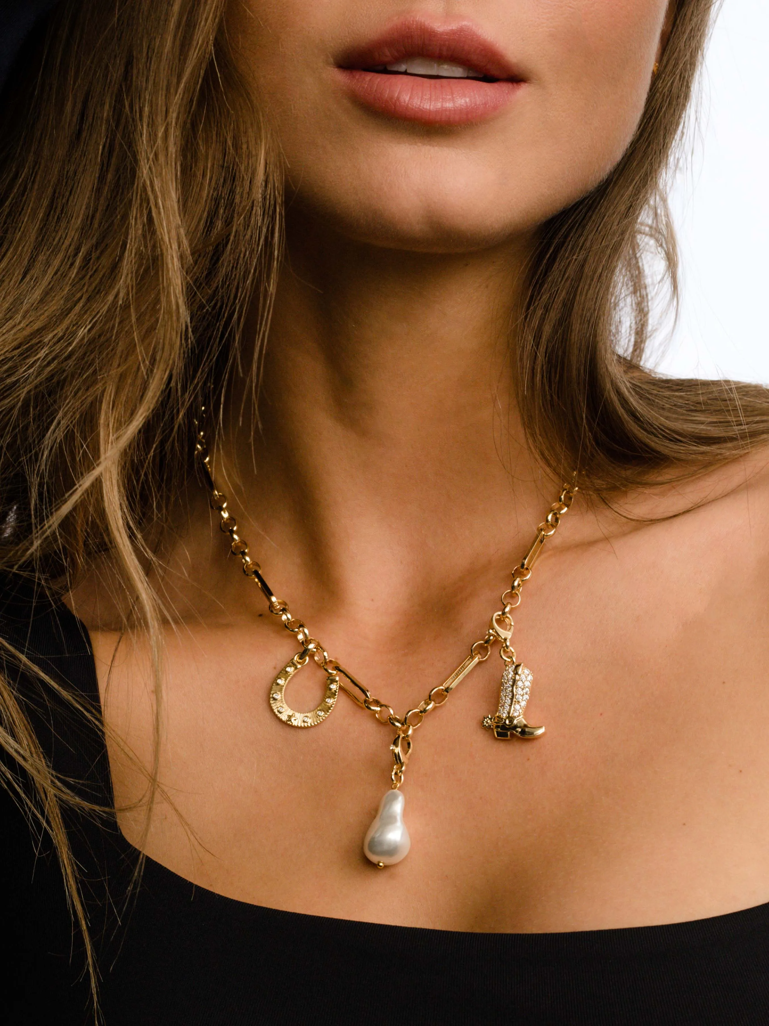 Lucky Horseshoe Charm sold by Uncommon James product image thumbnail 3