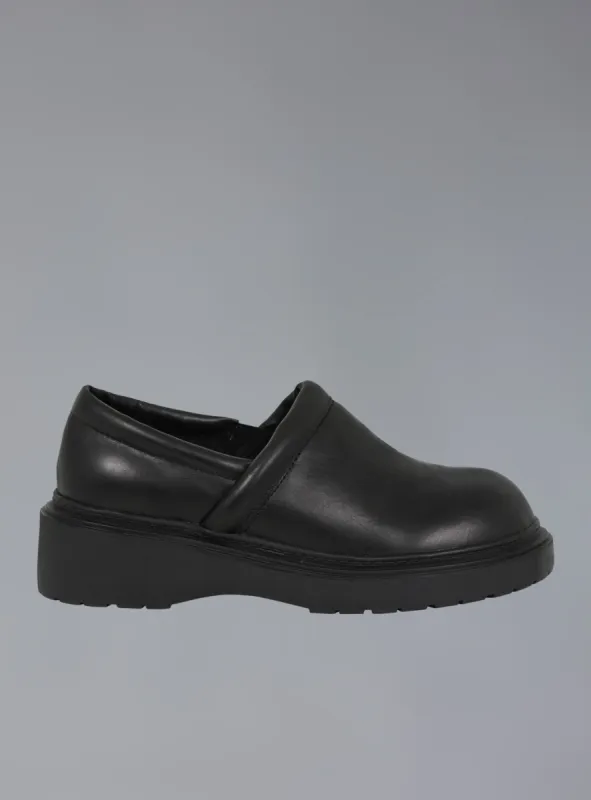 Sen Shoe made by UNIF