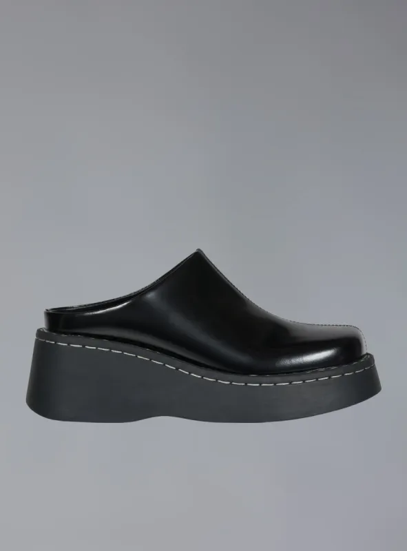 Lurk Mule sold by UNIF