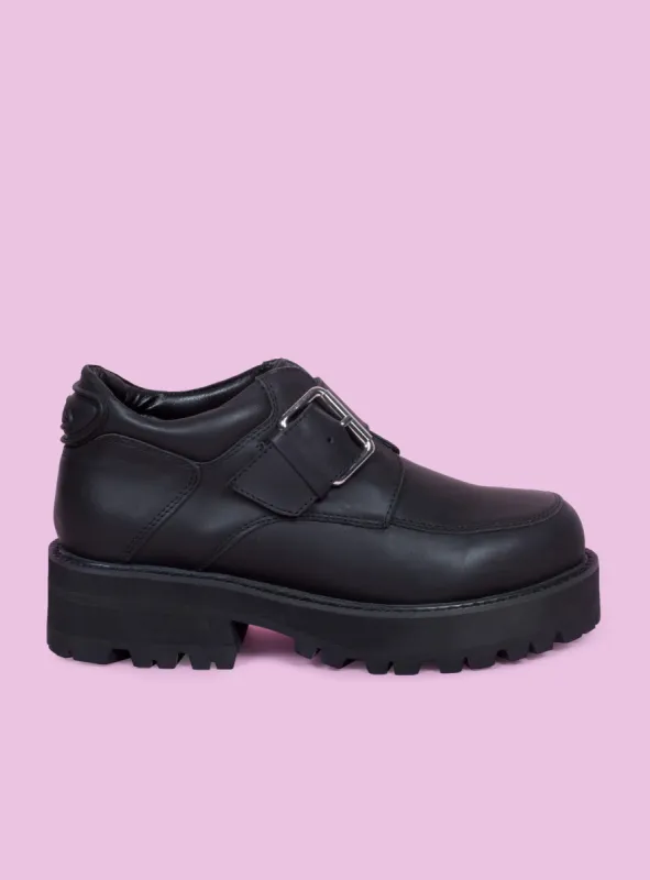 Cass Shoe sold by UNIF