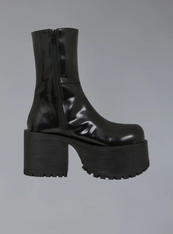 Slug Boot sold by UNIF