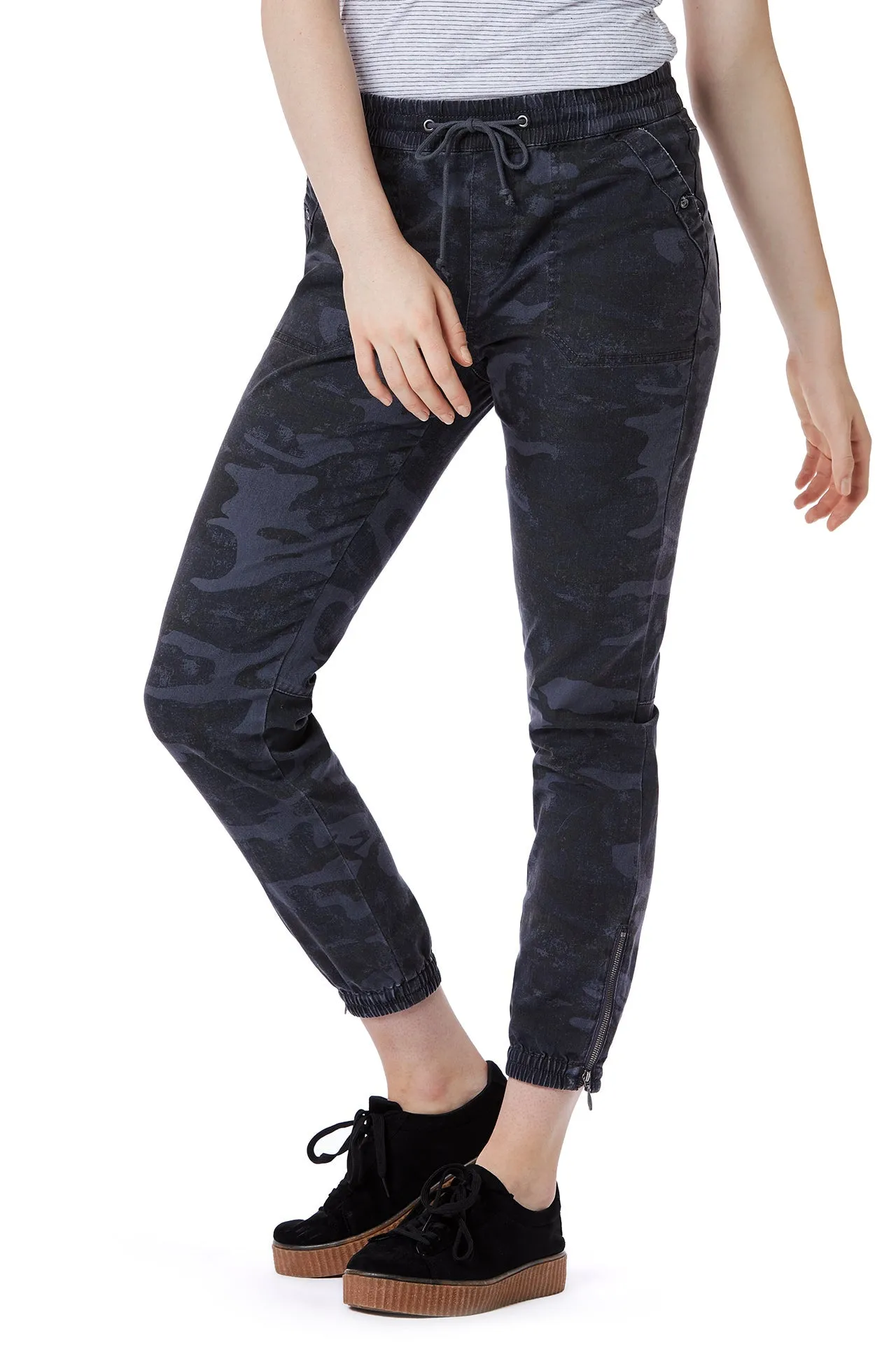 Gloria Camo Print Jogger sold by UNIONBAY