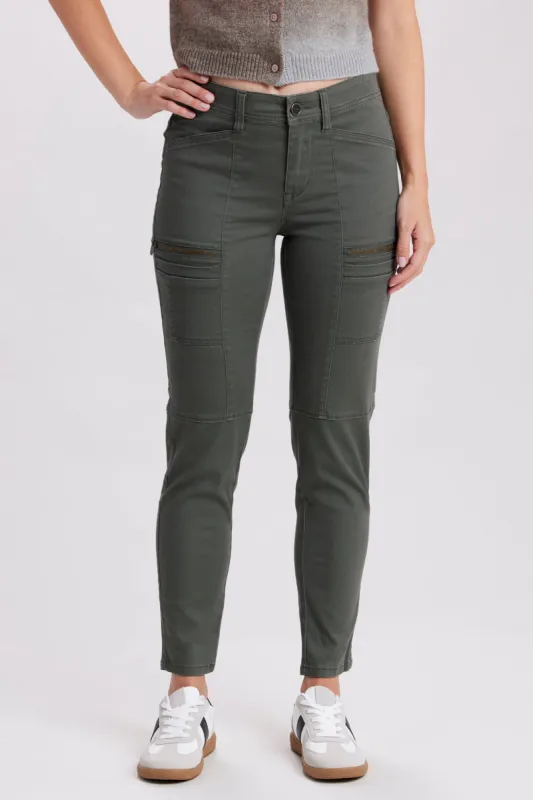 Blaire Utility Zip Skinny Pant sold by UNIONBAY