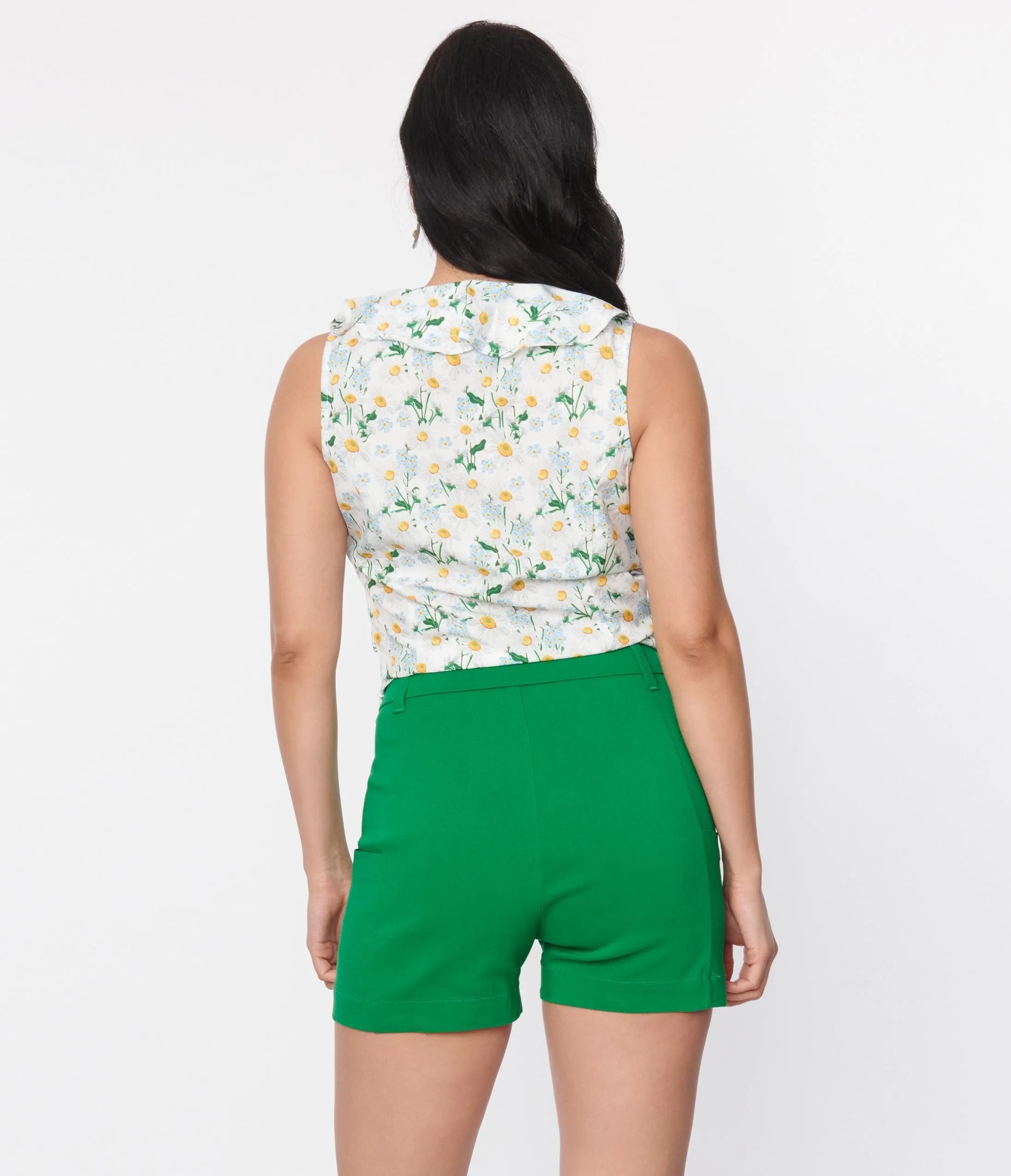 Unique Vintage White Daisy Print Sleeveless Blouse sold by Unique Vintage product image thumbnail 3