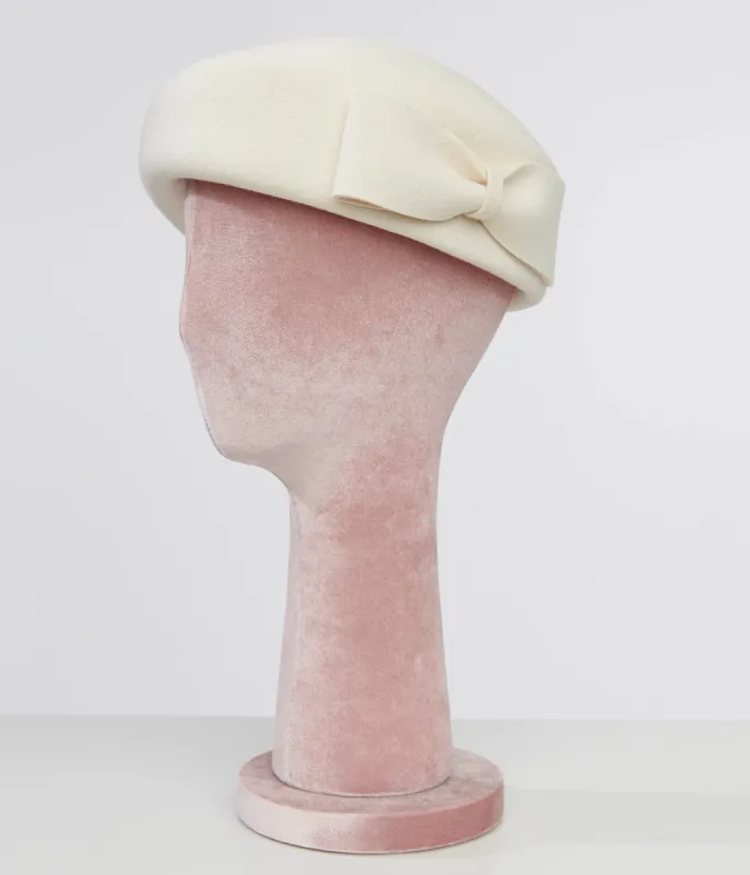1940s Cream Bow Beret sold by Unique Vintage