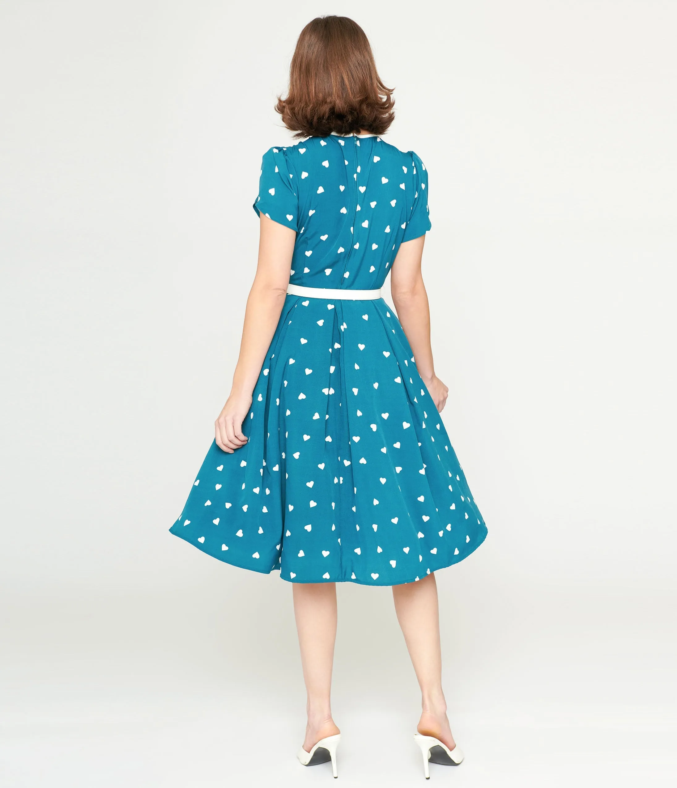 Unique Vintage 1940s Teal & White Heart Dahlia Swing Dress sold by Unique Vintage product image thumbnail 3