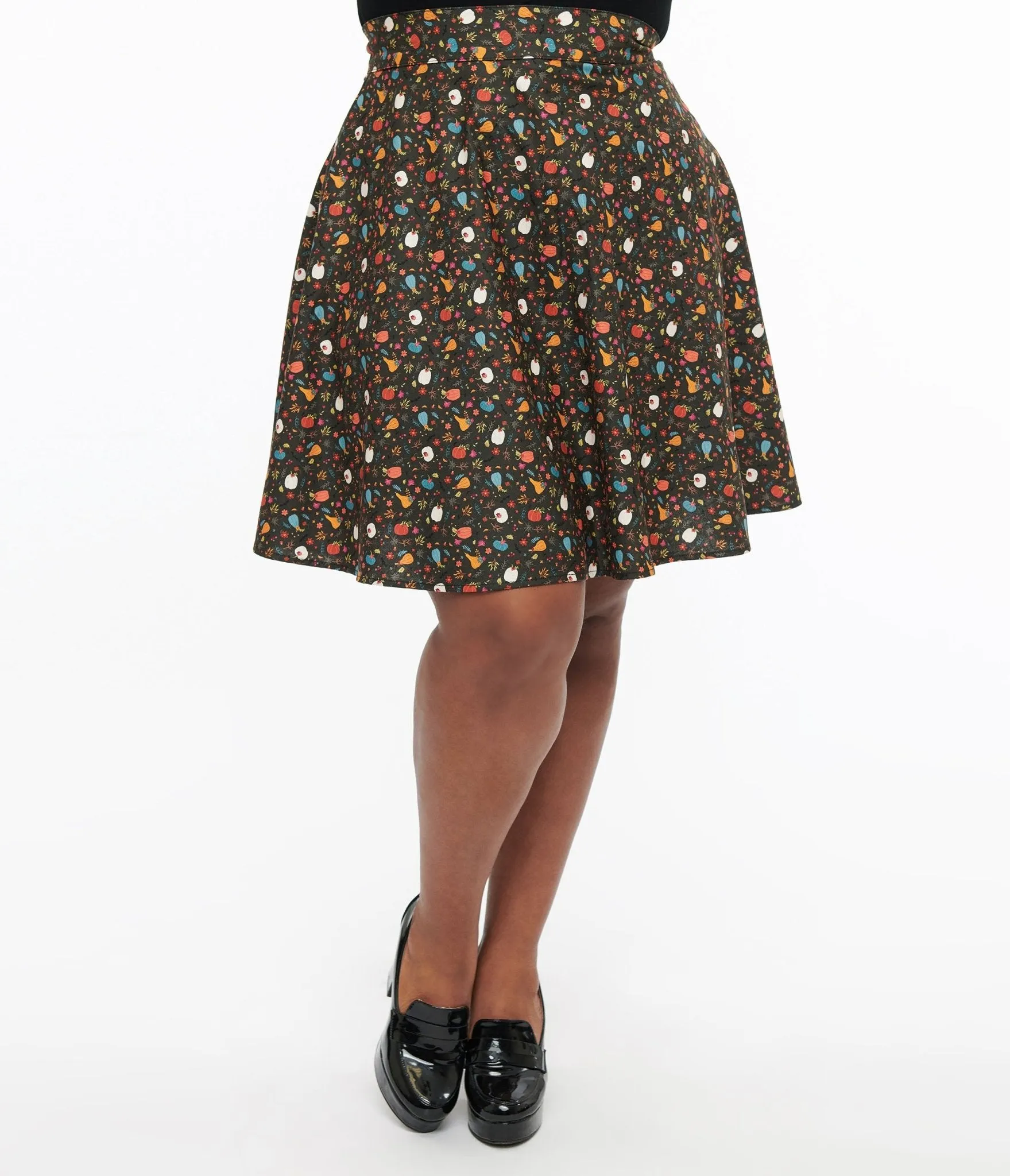 Retrolicious 1950s Plus Size Black Pumpkin Print Skater Skirt sold by Unique Vintage product image thumbnail 2
