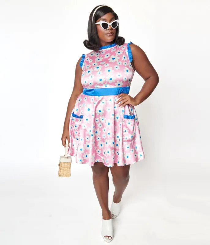 Smak Parlour Plus Size Pink & White Ditsy Floral Happy Hour Flare Dress sold by Unique Vintage